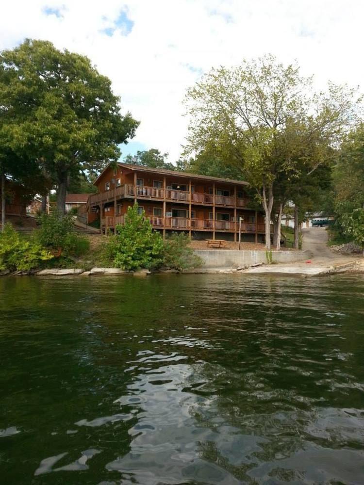 Wilsons On The Lake Hotel Camdenton Zewnętrze zdjęcie